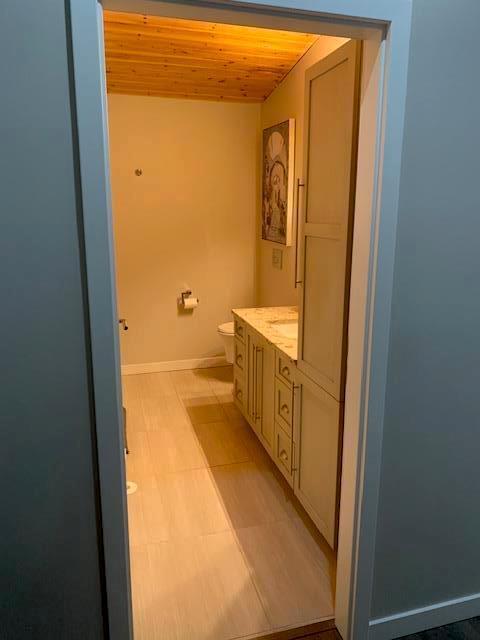 












906 South Railway Avenue

,
Shoal Lake,




Manitoba
R0J1Z0

