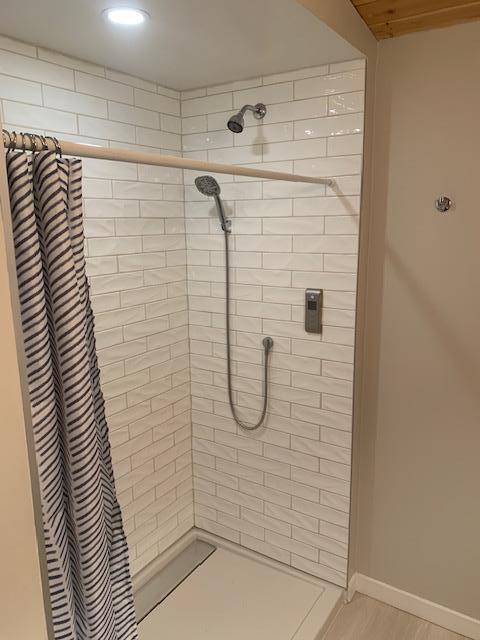 












906 South Railway Avenue

,
Shoal Lake,




Manitoba
R0J1Z0

