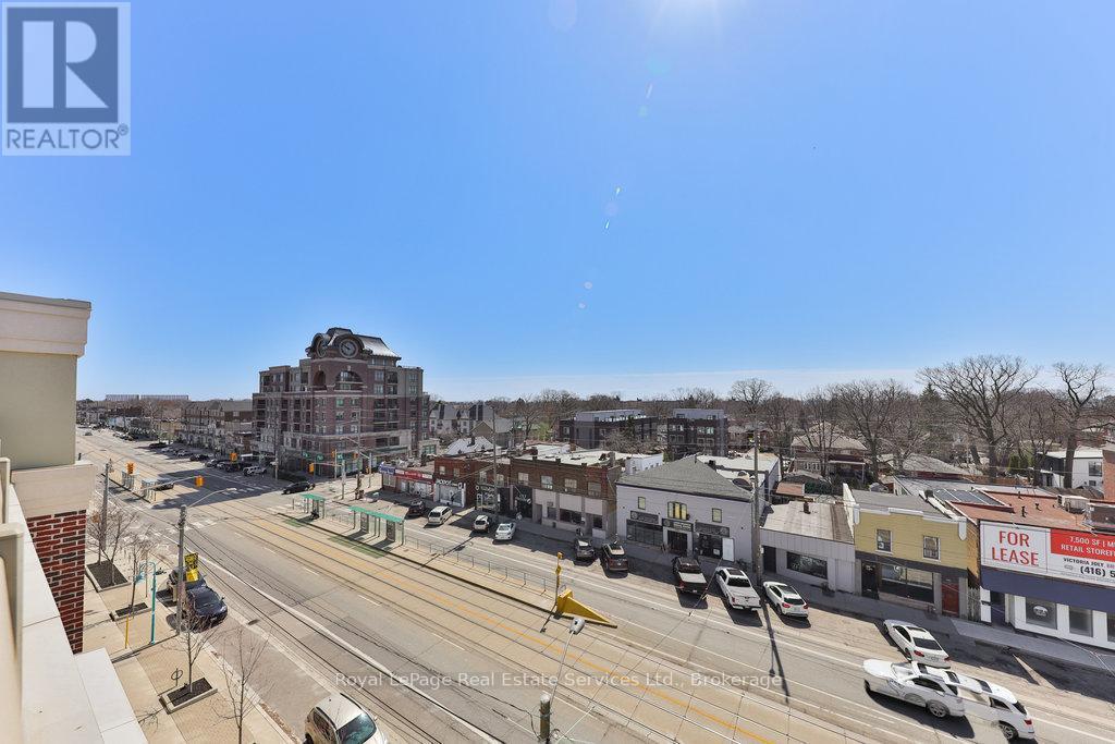 












14 - 3580 LAKE SHORE BOULEVARD W

,
Toronto (Long Branch),




Ontario
M8W1N6

