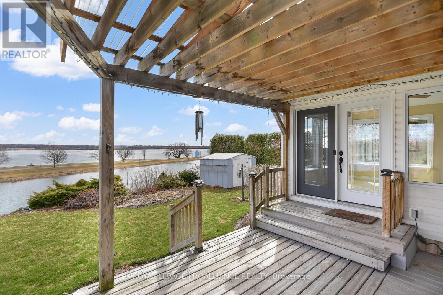 












719 COUNTY ROAD 2 ROAD

,
Edwardsburgh/Cardinal,




Ontario
K0E1E0

