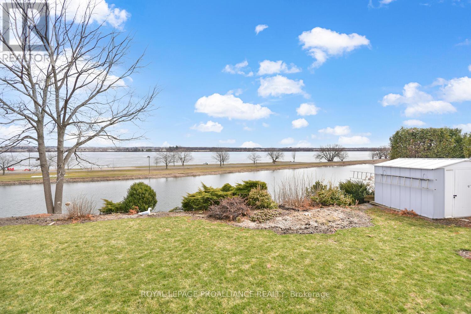 












719 COUNTY ROAD 2 ROAD

,
Edwardsburgh/Cardinal,




Ontario
K0E1E0

