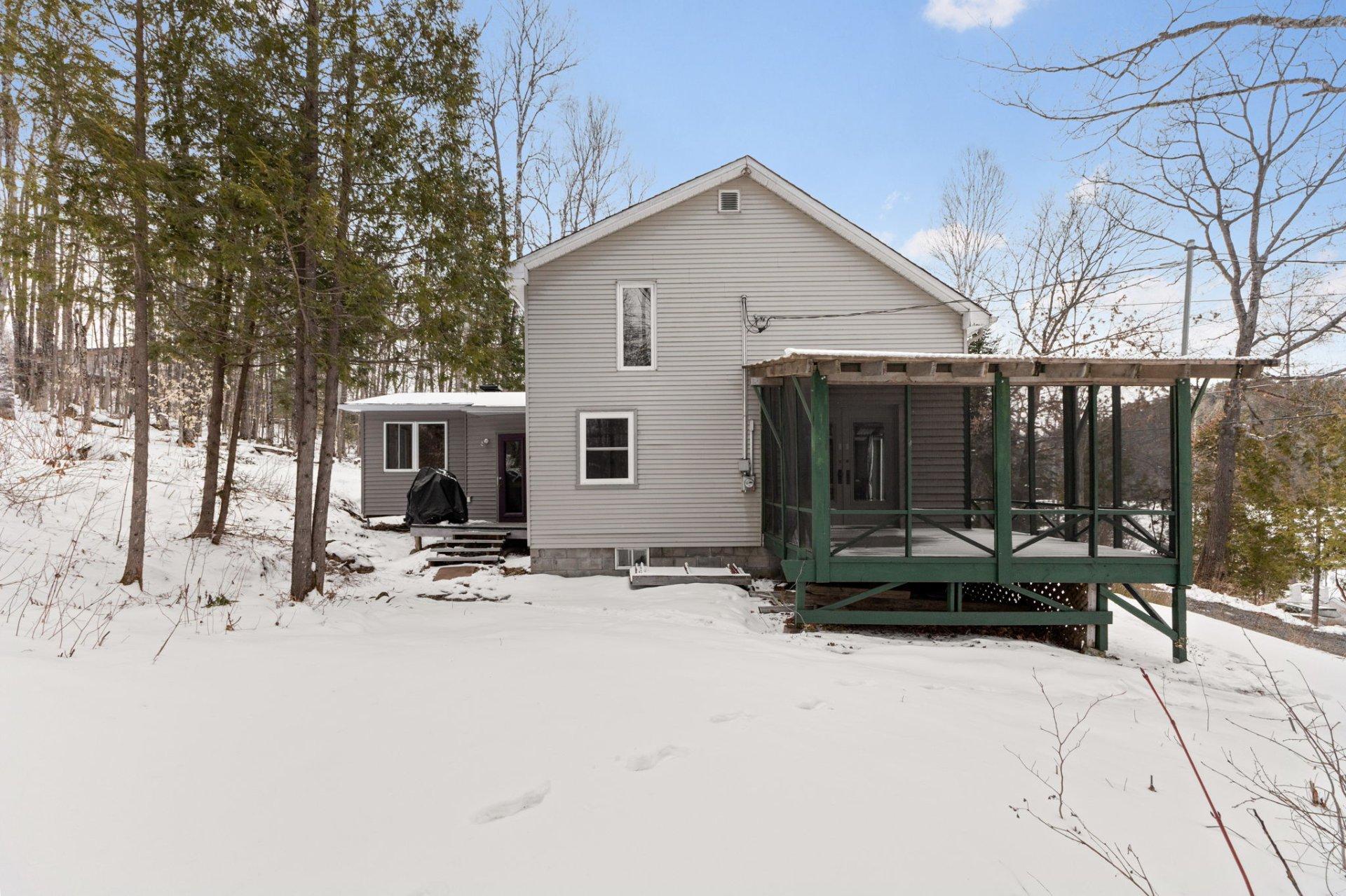 









126


Ch. du Lac-Bigelow

,
Notre-Dame-du-Laus,




QC
J0X2M0

