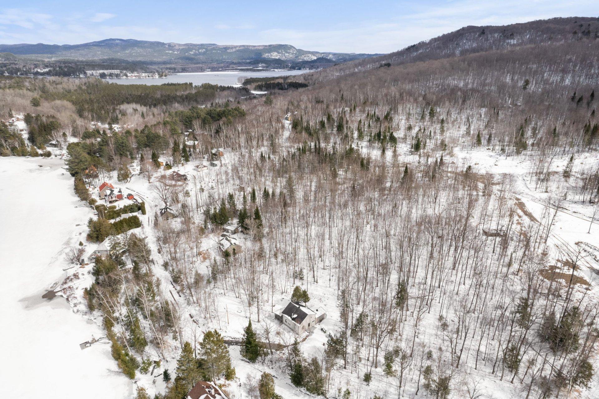 









126


Ch. du Lac-Bigelow

,
Notre-Dame-du-Laus,




QC
J0X2M0

