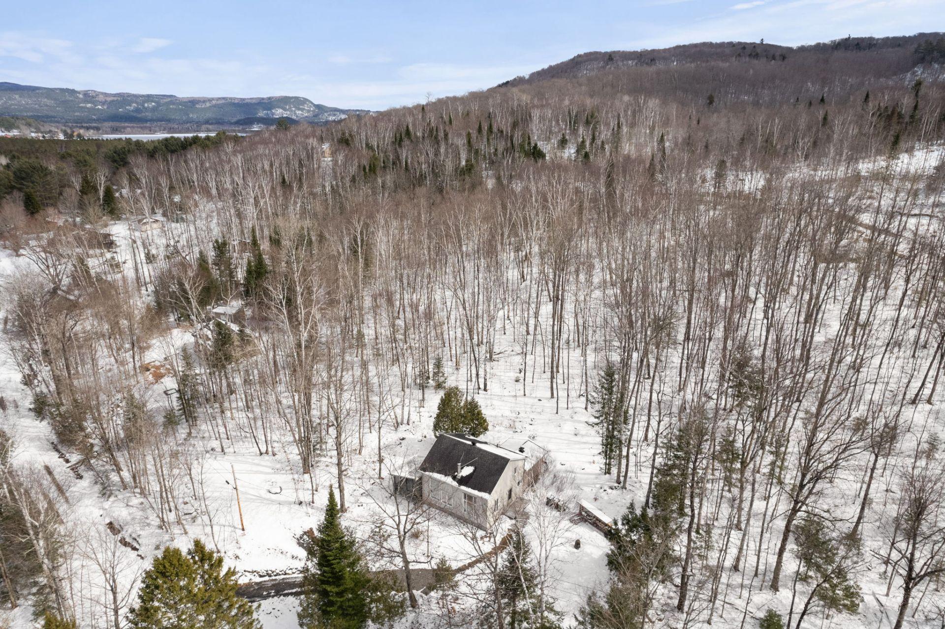 









126


Ch. du Lac-Bigelow

,
Notre-Dame-du-Laus,




QC
J0X2M0

