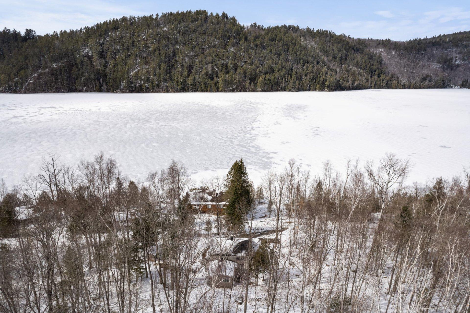 









126


Ch. du Lac-Bigelow

,
Notre-Dame-du-Laus,




QC
J0X2M0

