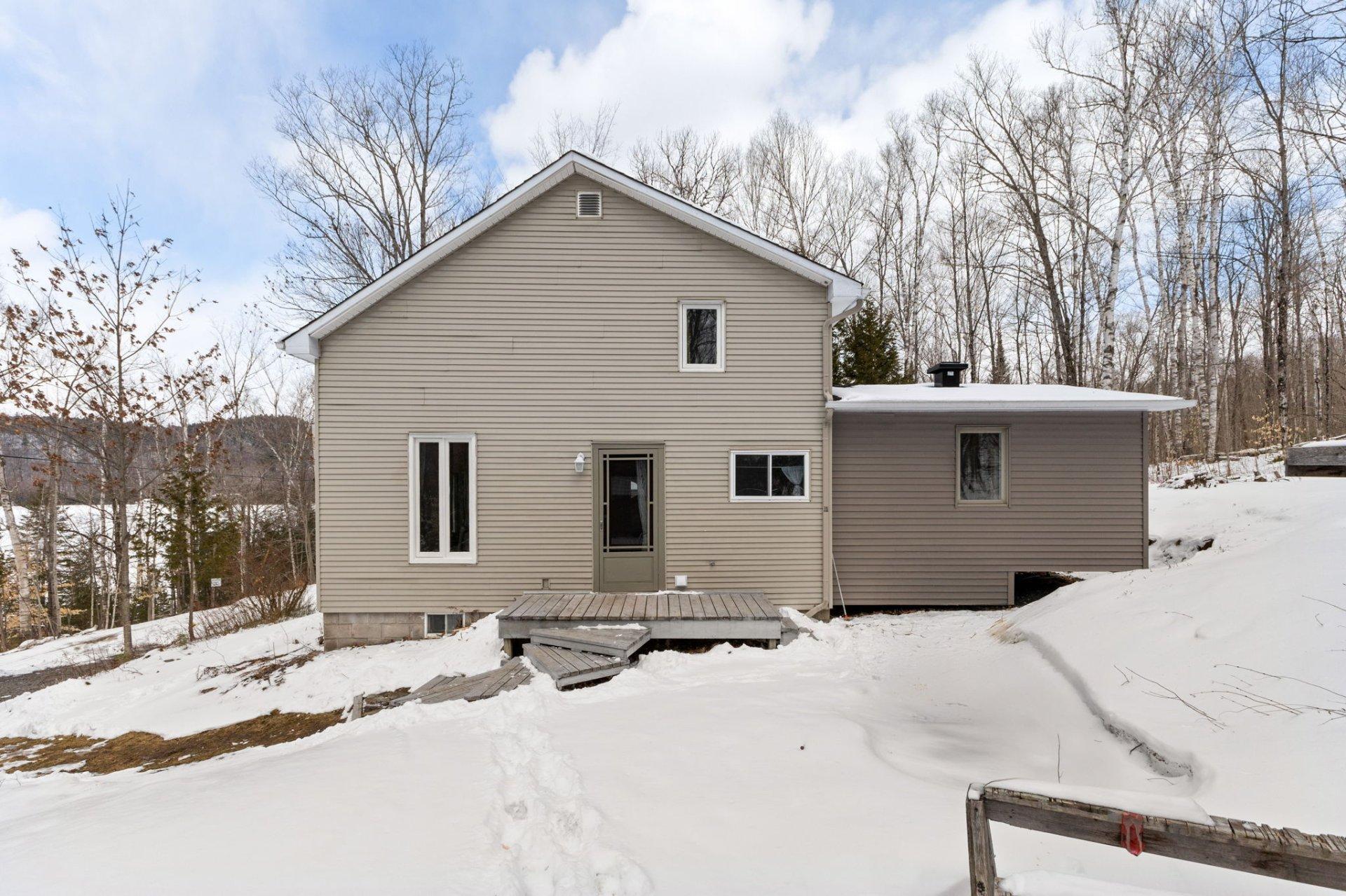 









126


Ch. du Lac-Bigelow

,
Notre-Dame-du-Laus,




QC
J0X2M0

