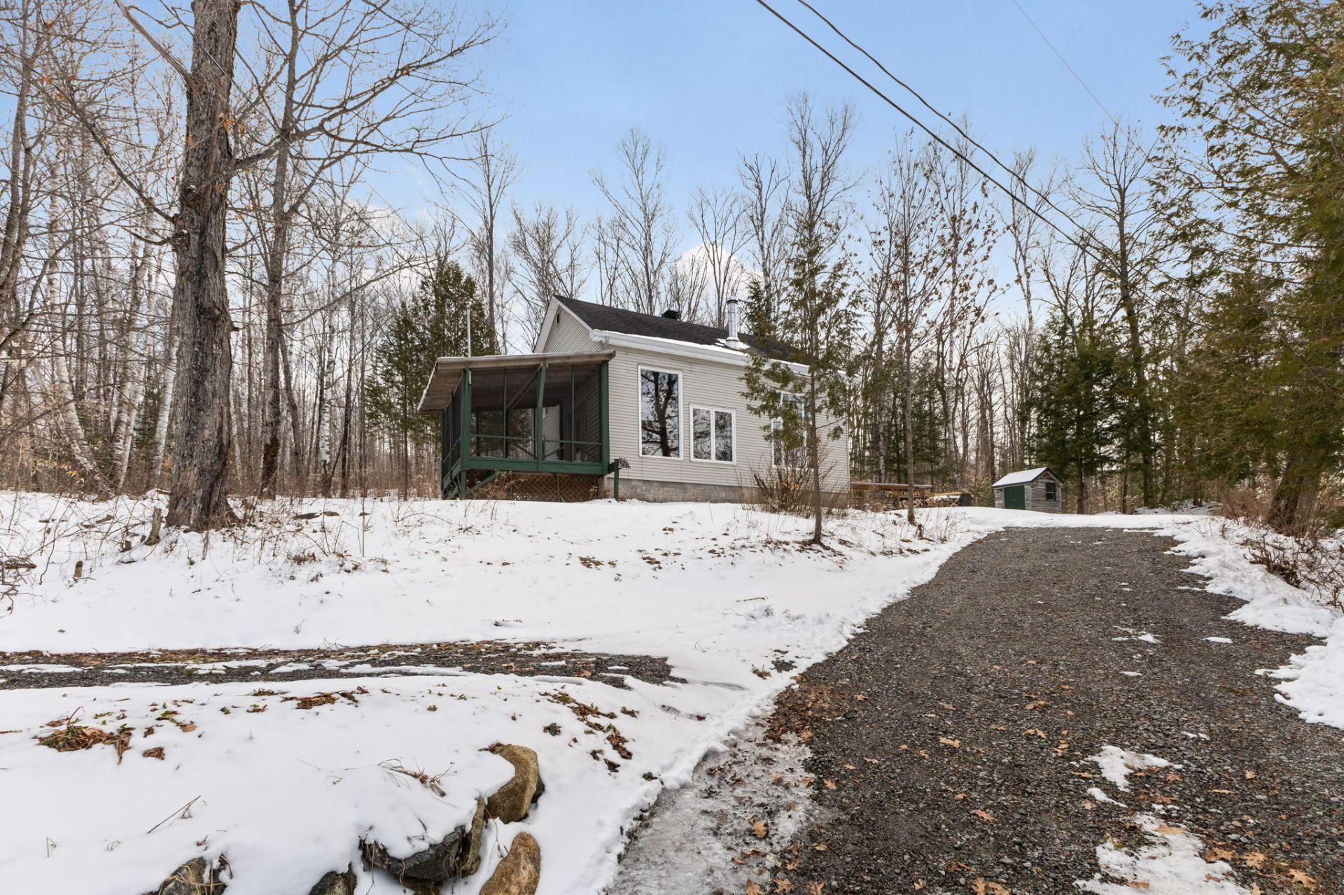 









126


Ch. du Lac-Bigelow

,
Notre-Dame-du-Laus,




QC
J0X2M0

