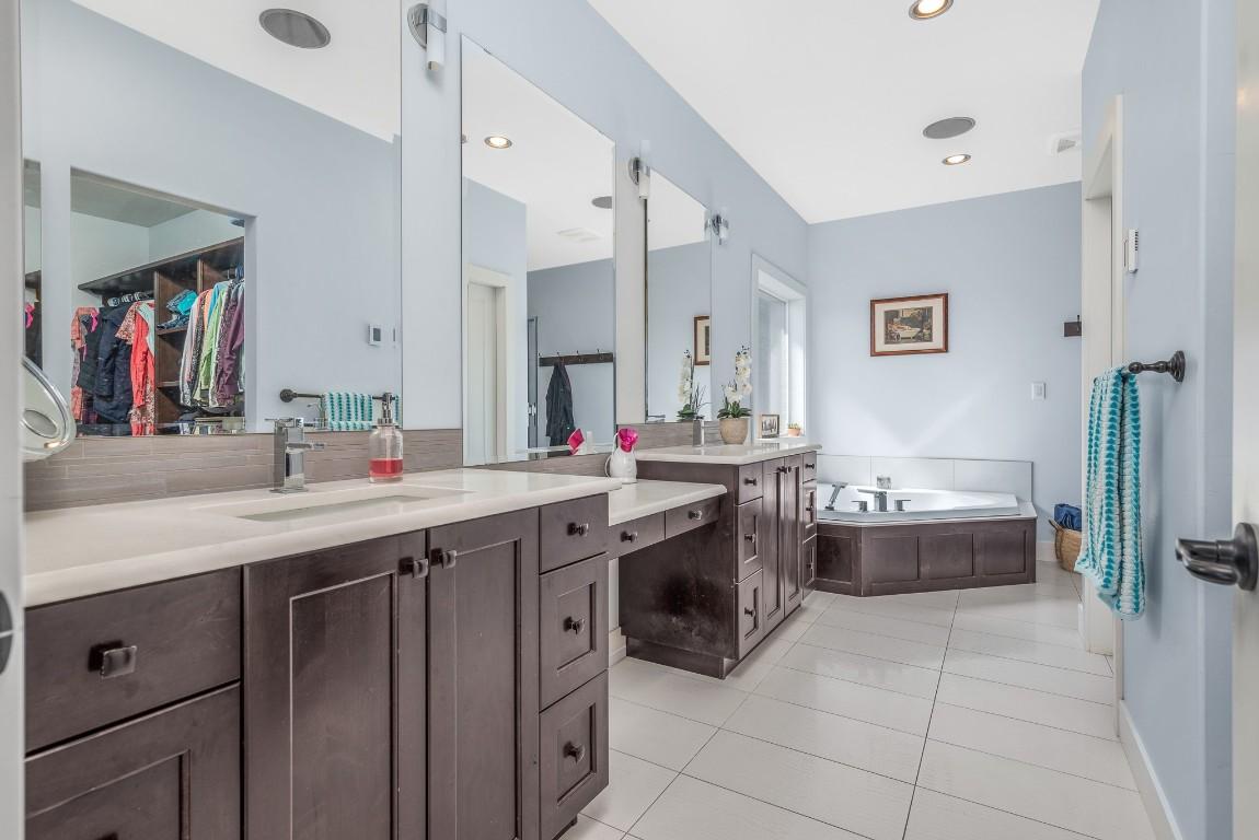 









1050


Mallory

Road,
Enderby,




BC
V4Y 4H7

