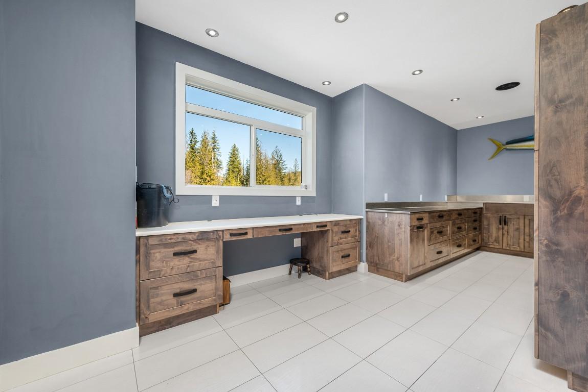 









1050


Mallory

Road,
Enderby,




BC
V4Y 4H7

