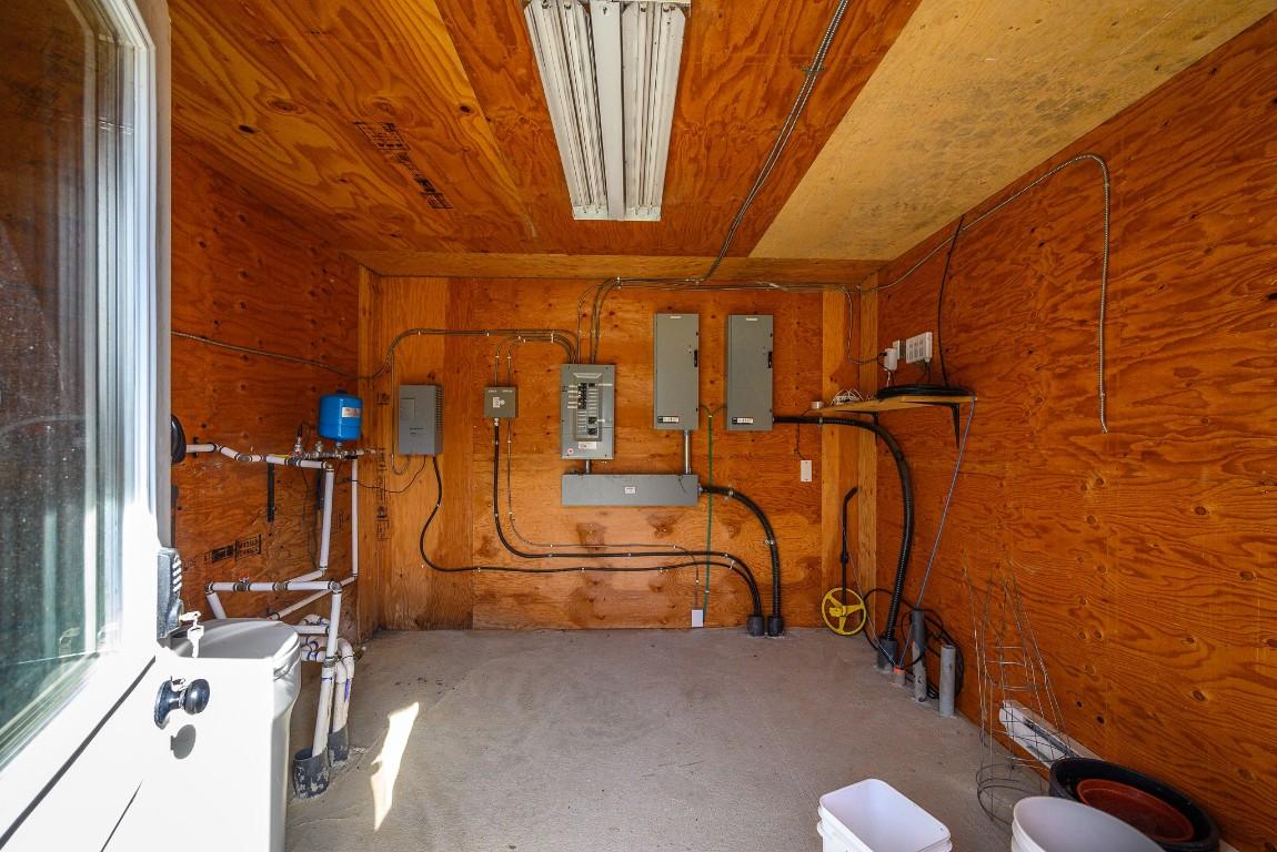 









1050


Mallory

Road,
Enderby,




BC
V4Y 4H7

