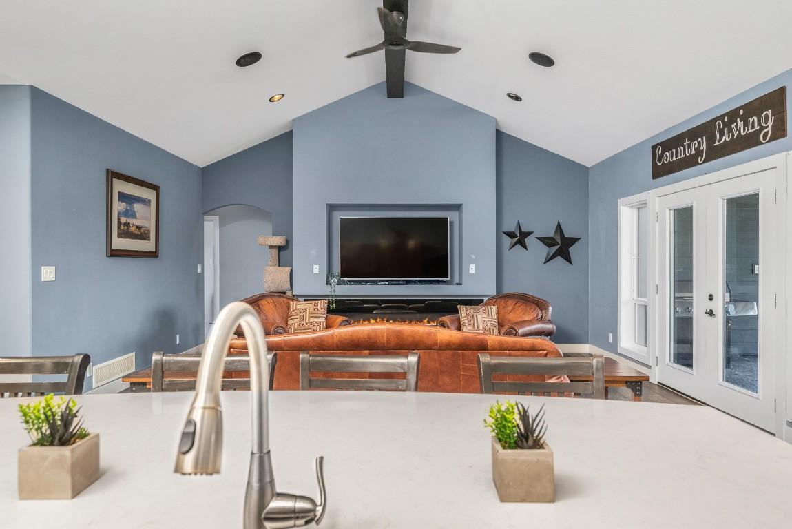 









1050


Mallory

Road,
Enderby,




BC
V4Y 4H7

