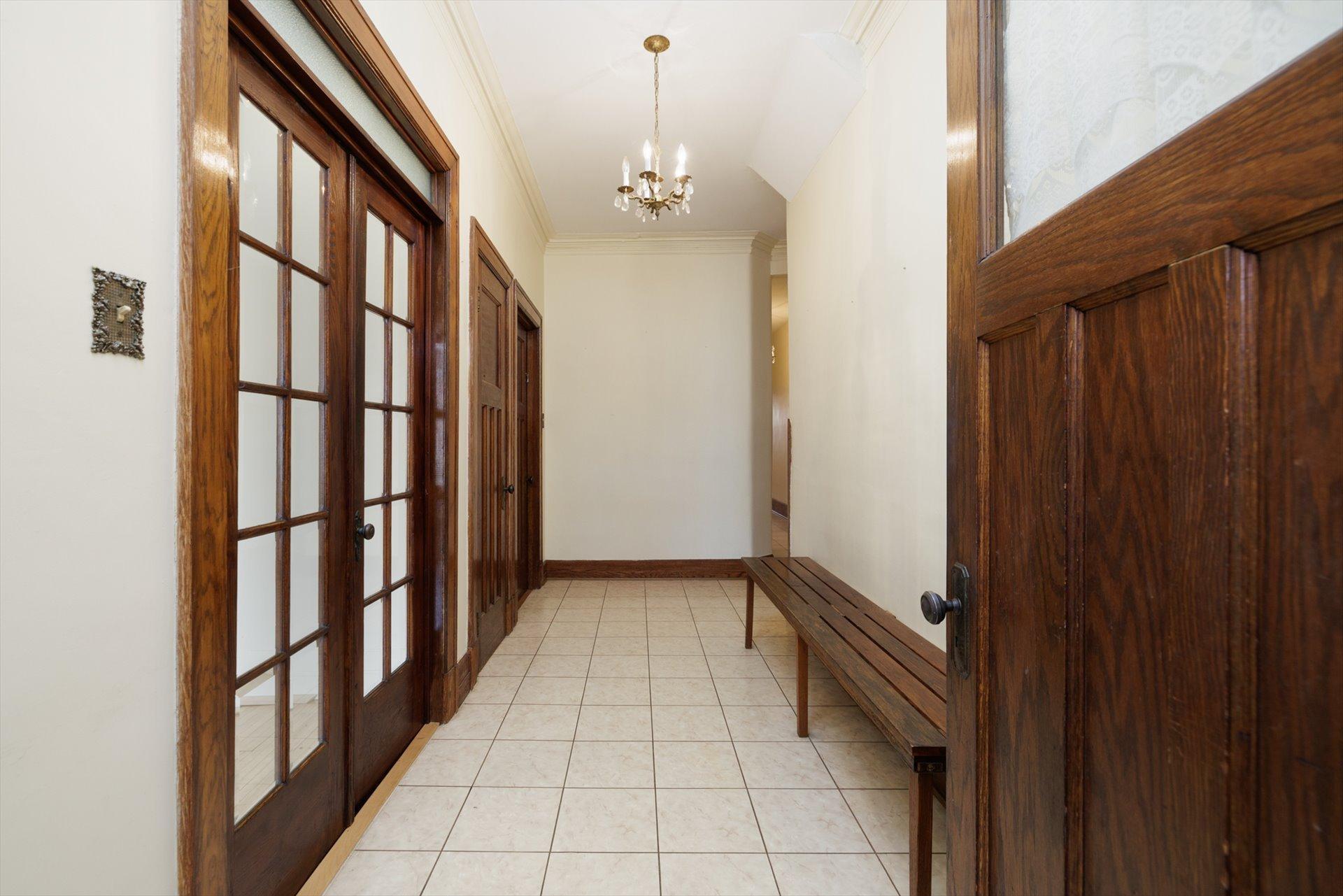 









2255

 - 2257


Av. Harvard

,
Montréal (Côte-des-Neiges/Notre-Dame-de-Grâce),




QC
H4A2W1

