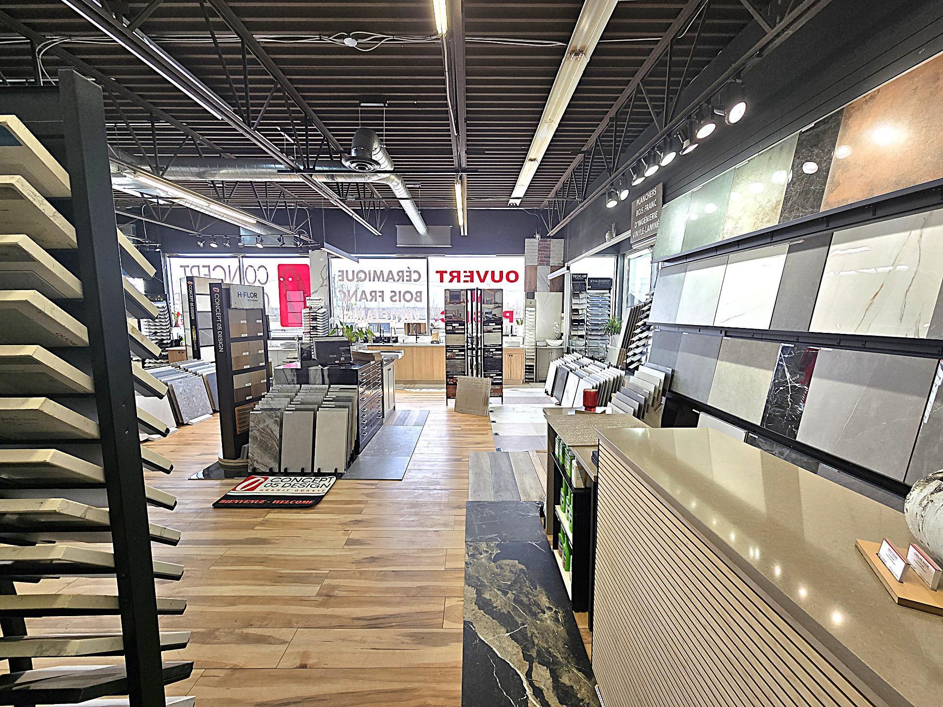 









4973

 - 4975


Boul. des Laurentides

,
Laval (Auteuil),




QC
H7K2J6

