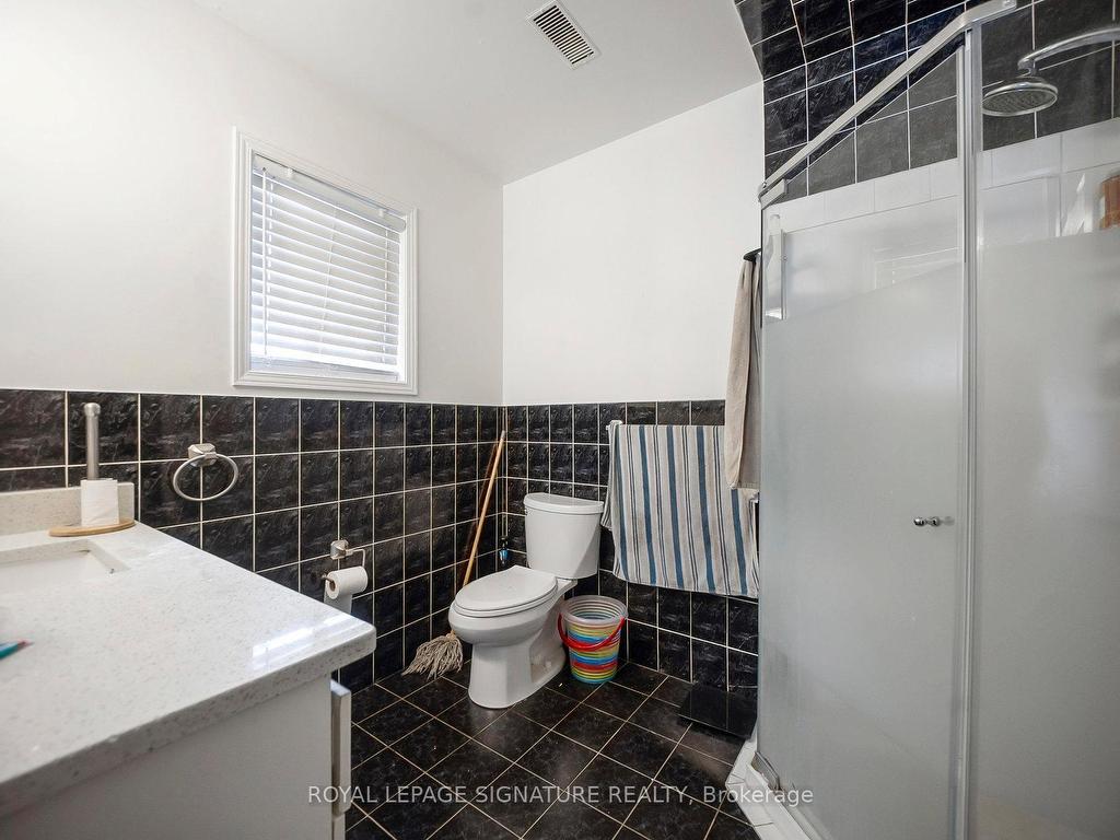 









90


Tisdale

Street South,
Hamilton,




ON
L8N 2W2

