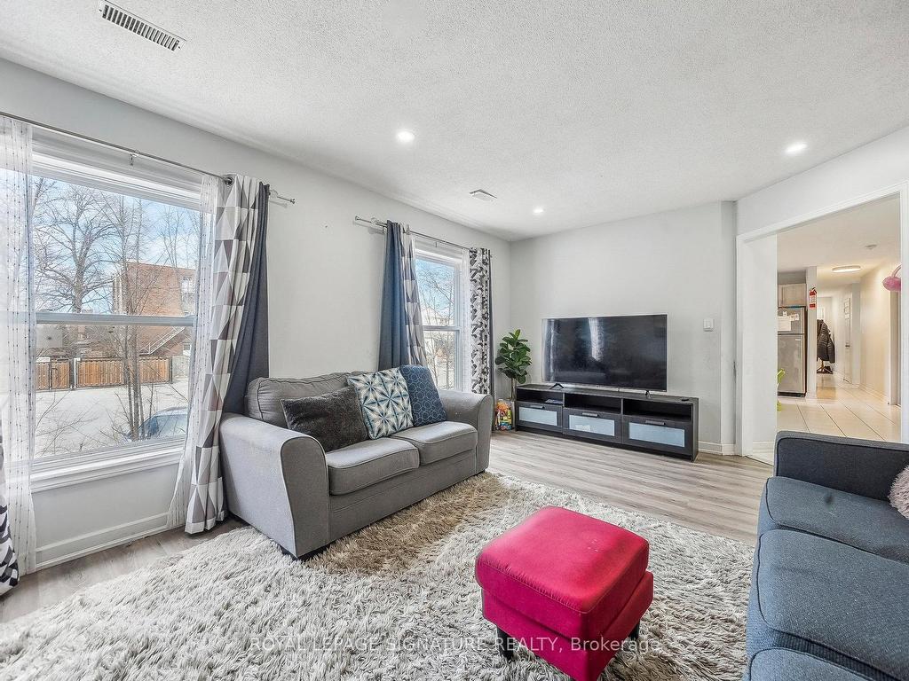 









90


Tisdale

Street South,
Hamilton,




ON
L8N 2W2

