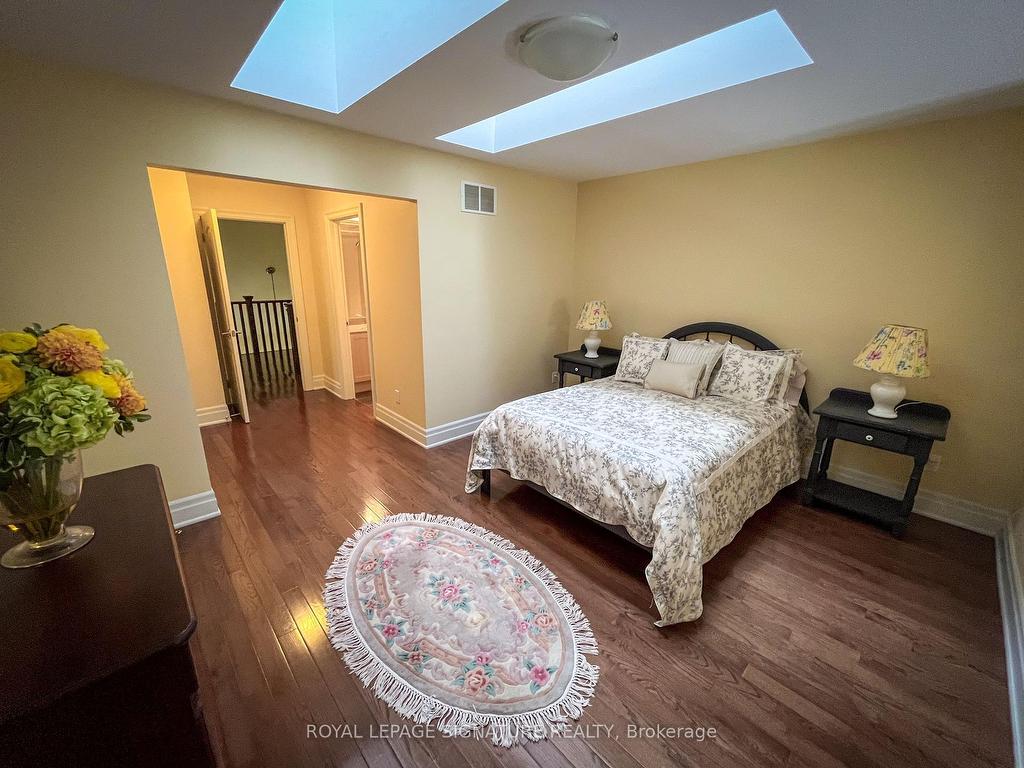 









1915


Broad Hollow

Gate, 103,
Mississauga,




ON
L4L 6A3

