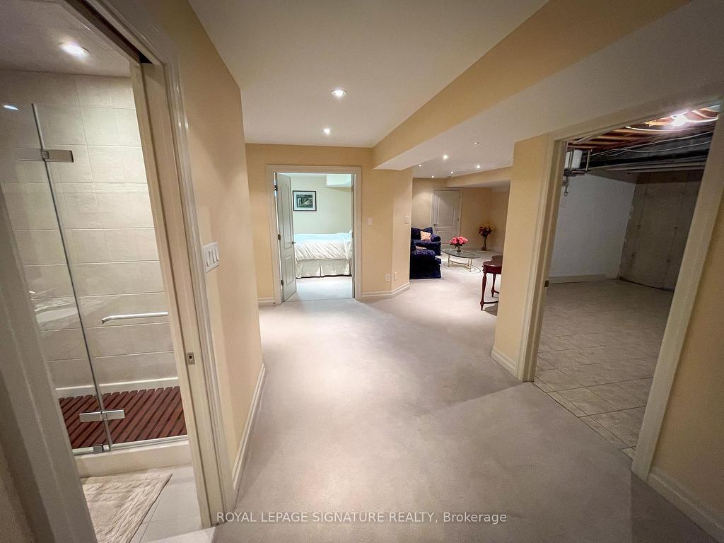 









1915


Broad Hollow

Gate, 103,
Mississauga,




ON
L4L 6A3

