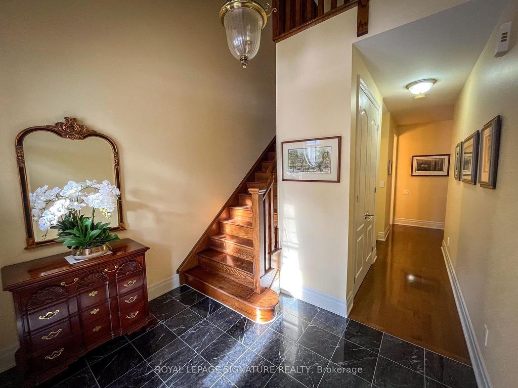 









1915


Broad Hollow

Gate, 103,
Mississauga,




ON
L4L 6A3

