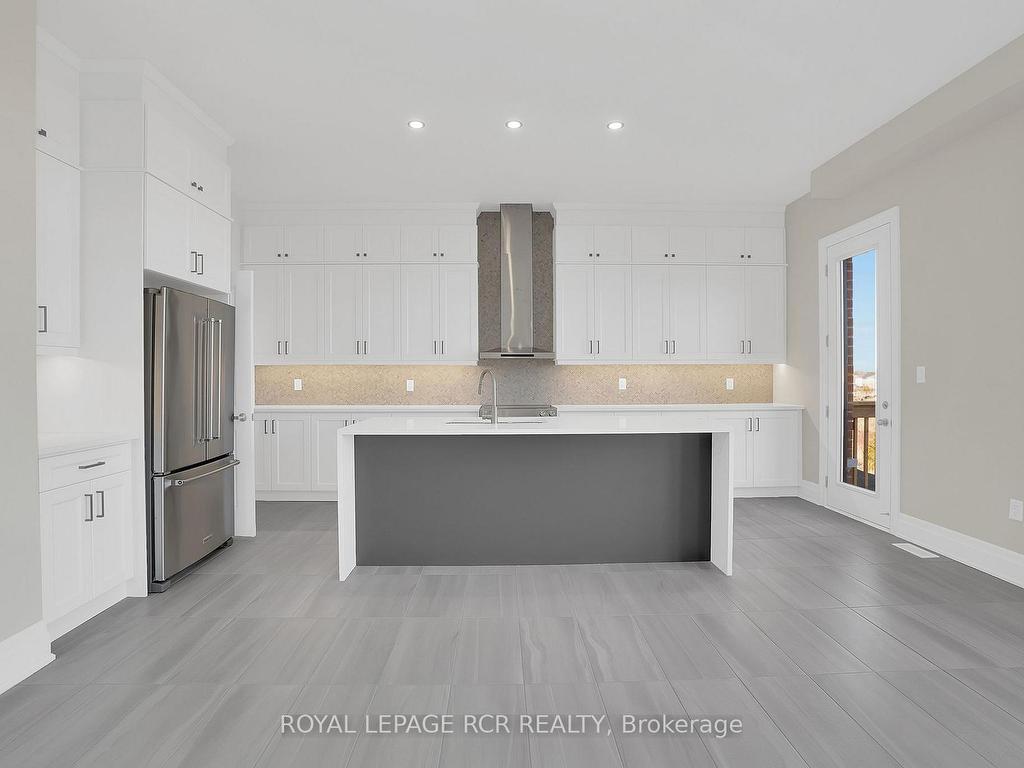 









39


John Dallimore

Drive,
Georgina,




ON
L4P 0S6

