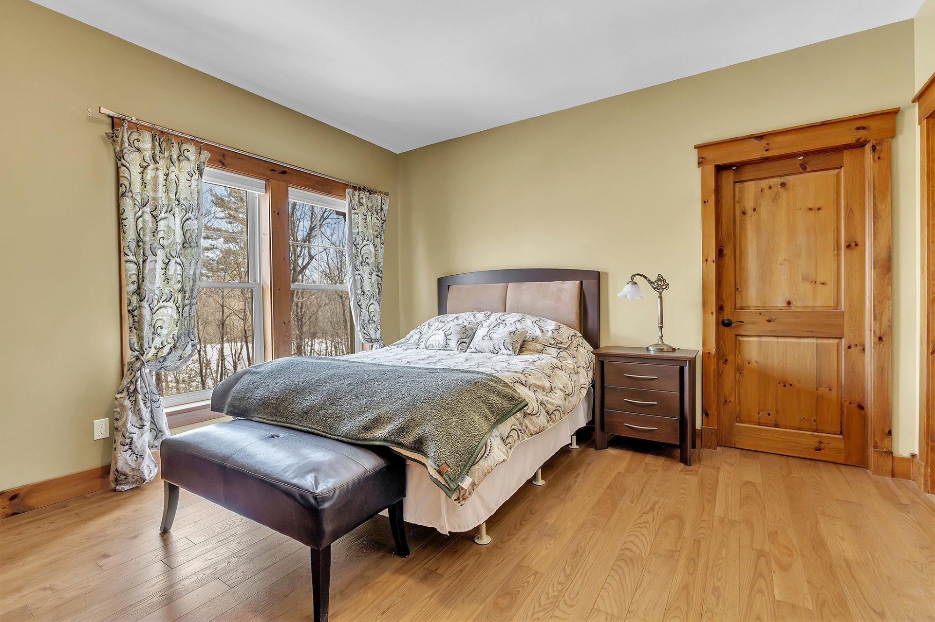 









52


Ch. Watson

,
Val-des-Monts,




QC
J8N5A9

