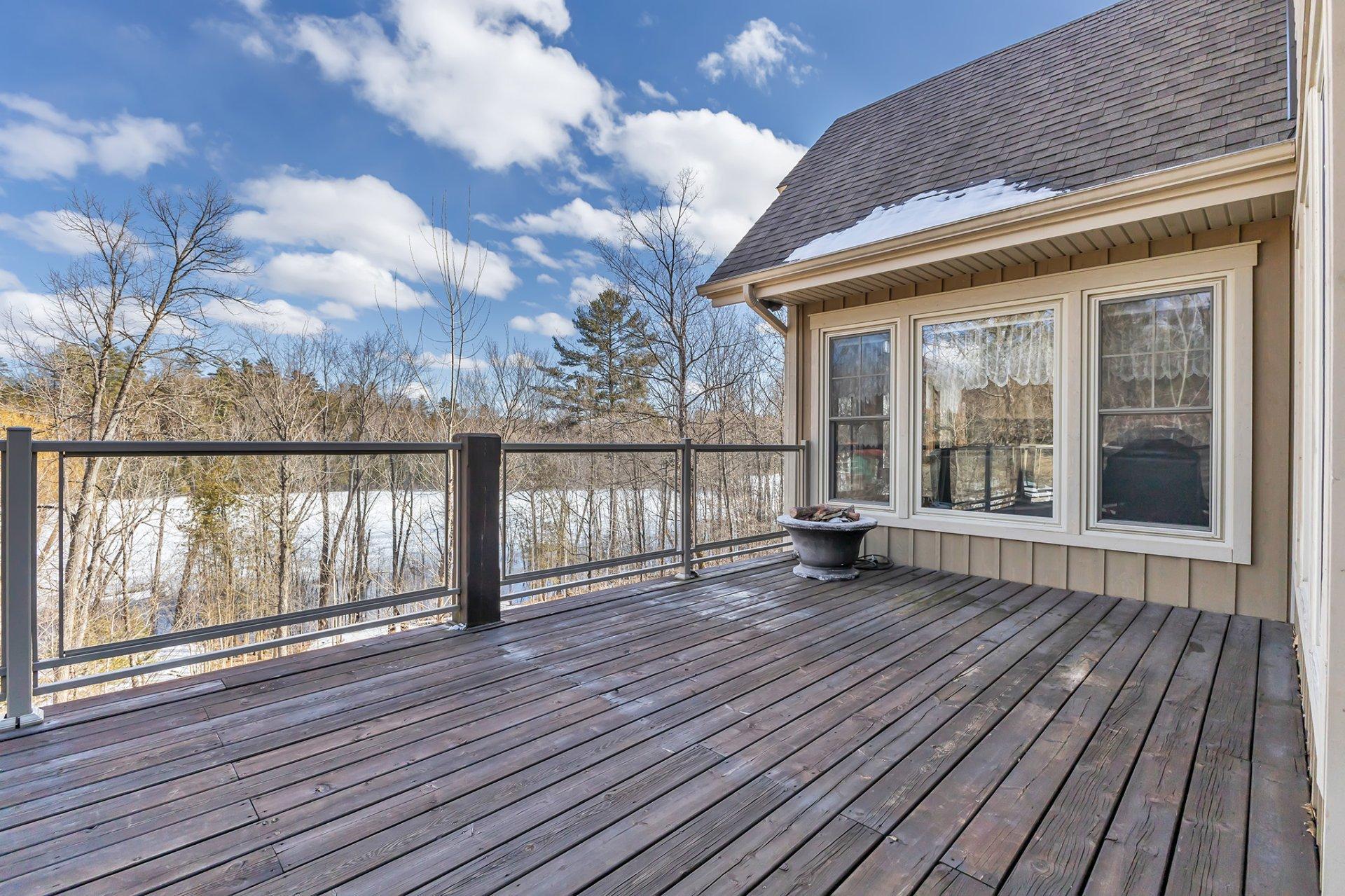 









52


Ch. Watson

,
Val-des-Monts,




QC
J8N5A9

