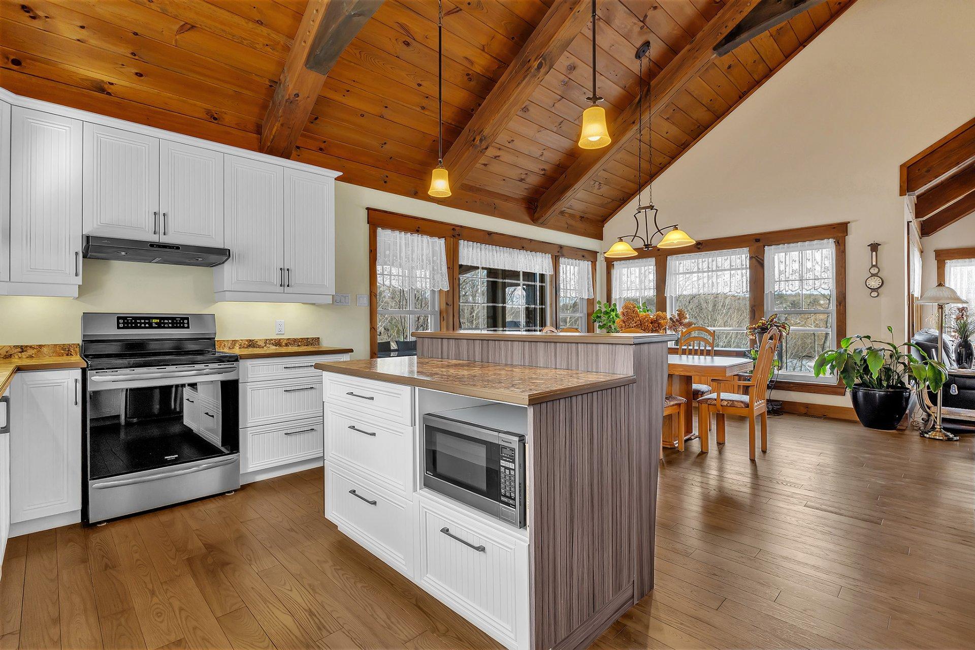 









52


Ch. Watson

,
Val-des-Monts,




QC
J8N5A9

