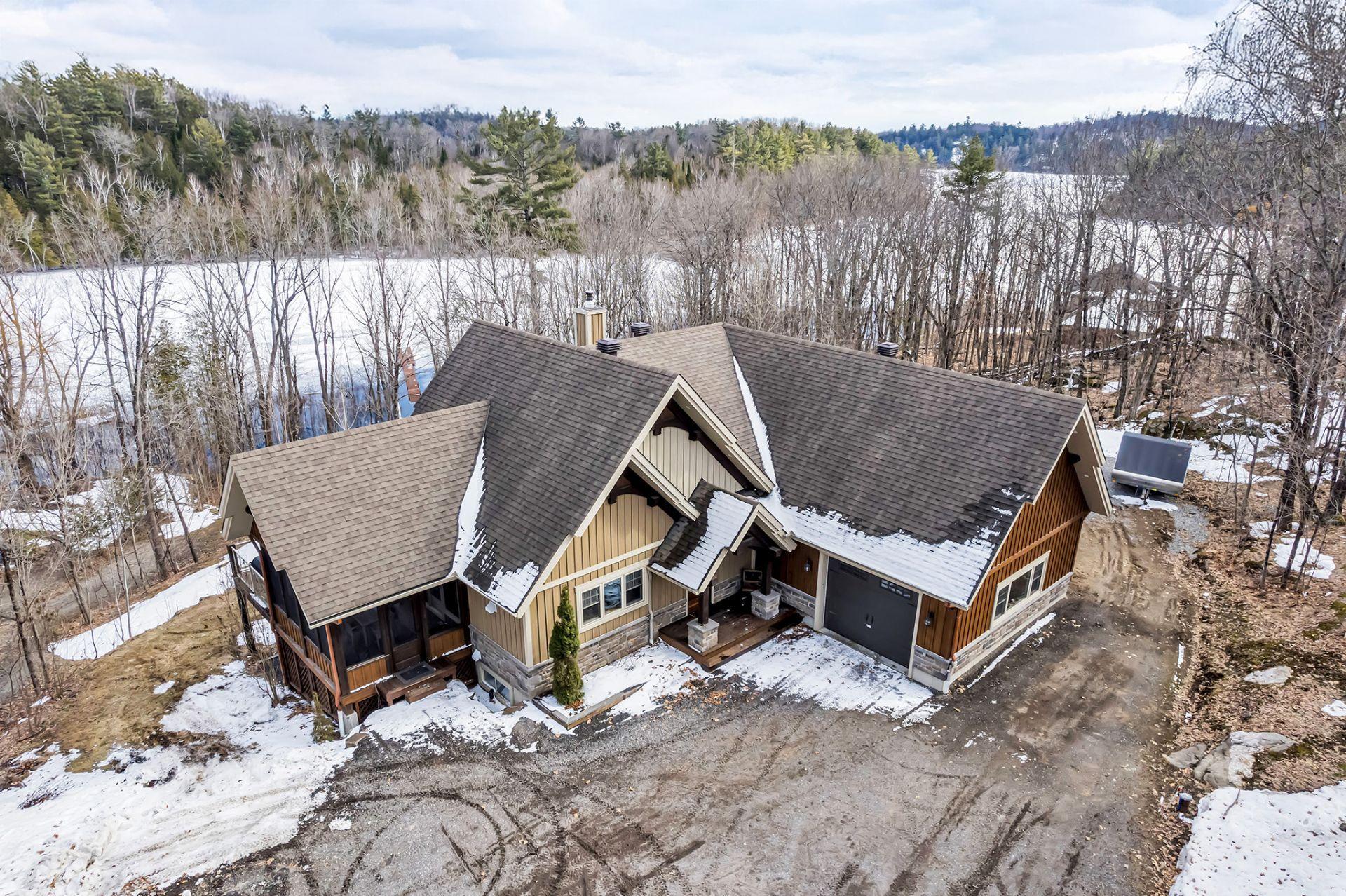 









52


Ch. Watson

,
Val-des-Monts,




QC
J8N5A9

