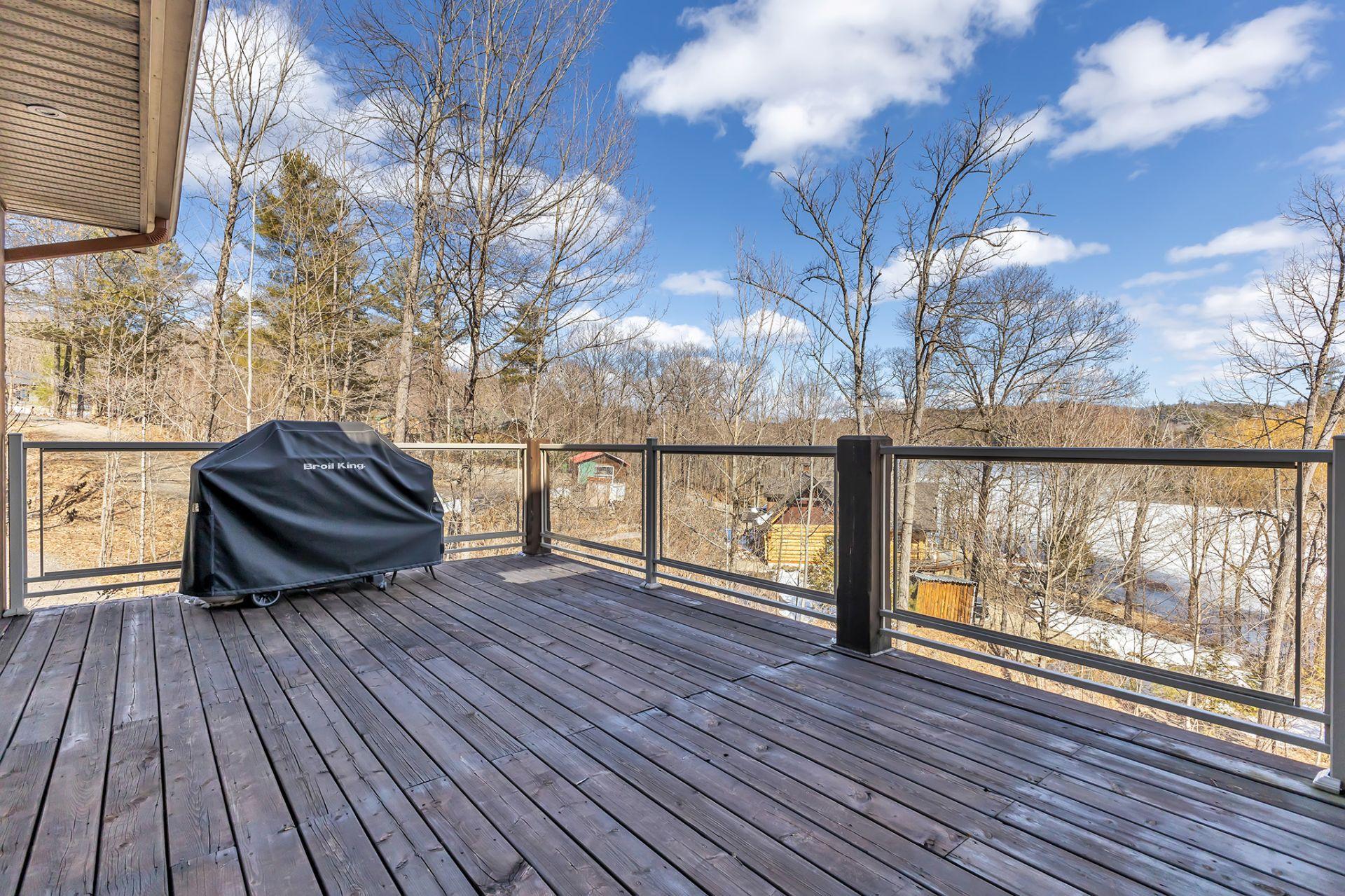 









52


Ch. Watson

,
Val-des-Monts,




QC
J8N5A9

