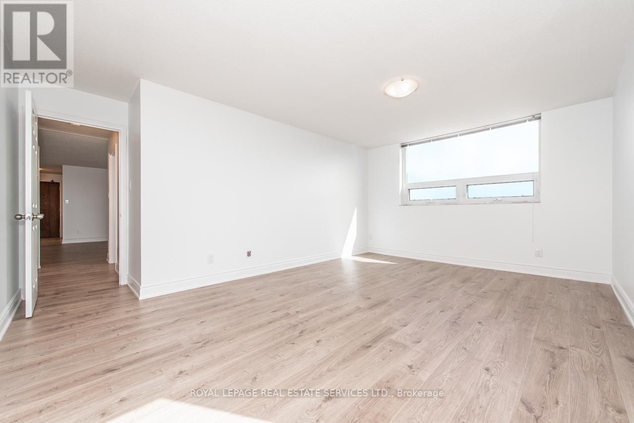 












1404 - 95 LA ROSE AVENUE

,
Toronto,




Ontario
M9P3T2

