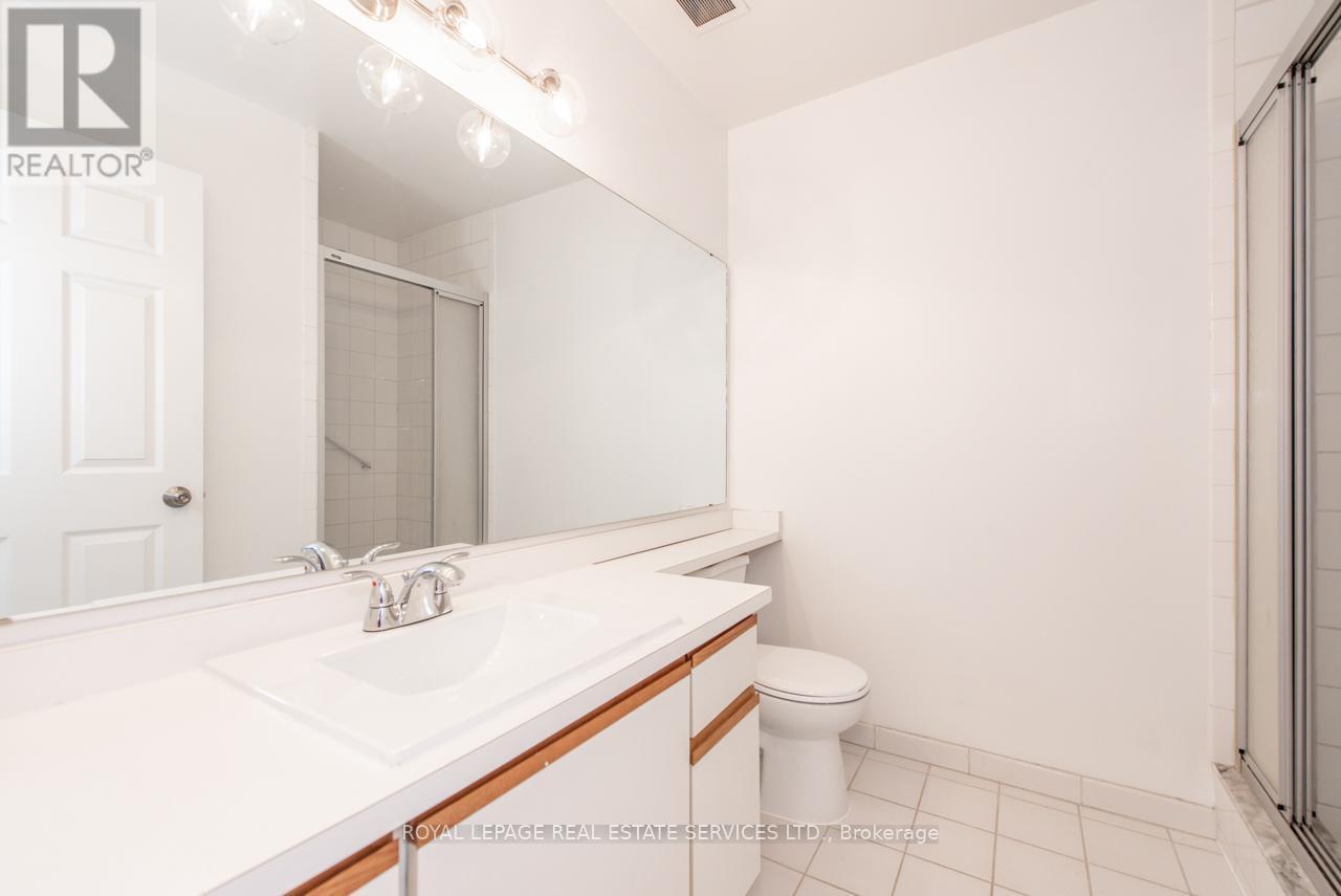 












1404 - 95 LA ROSE AVENUE

,
Toronto,




Ontario
M9P3T2

