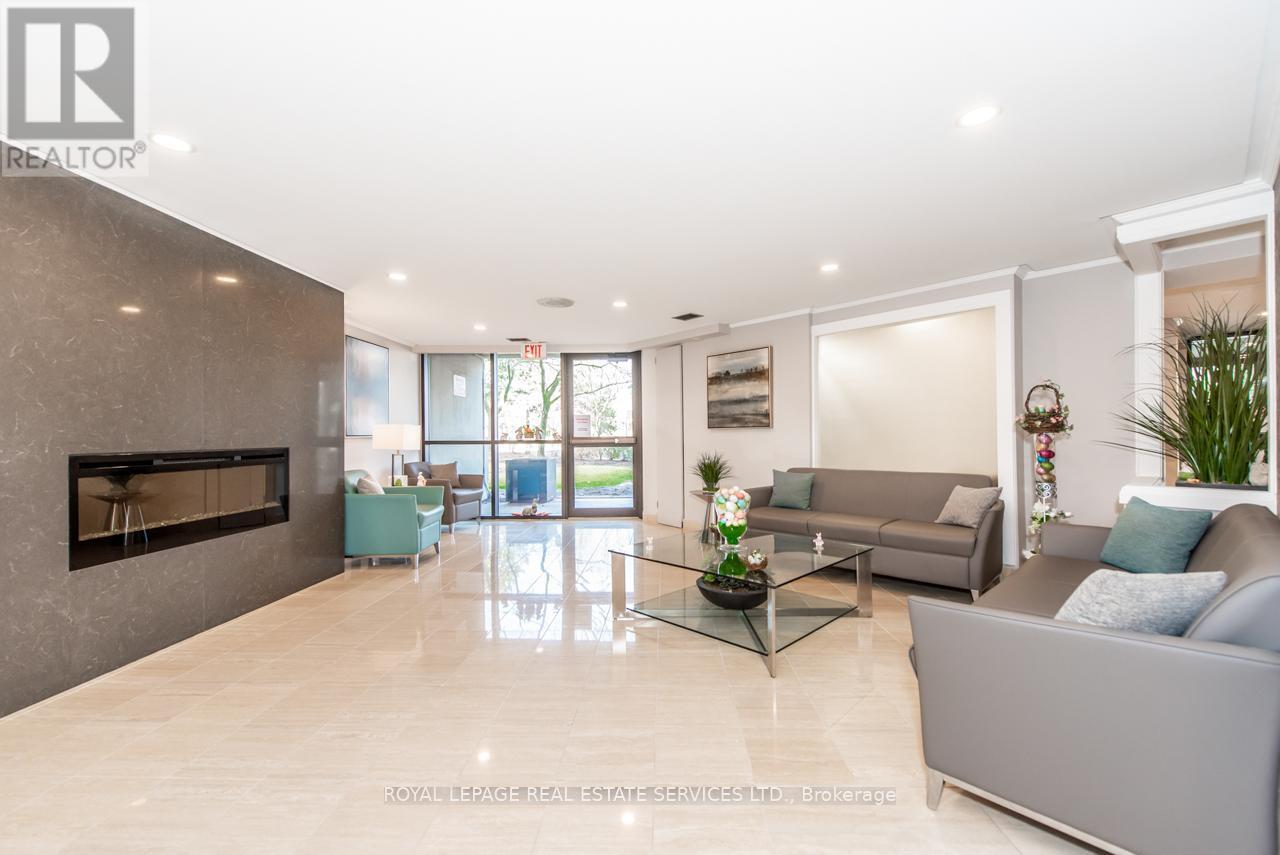 












1404 - 95 LA ROSE AVENUE

,
Toronto,




Ontario
M9P3T2

