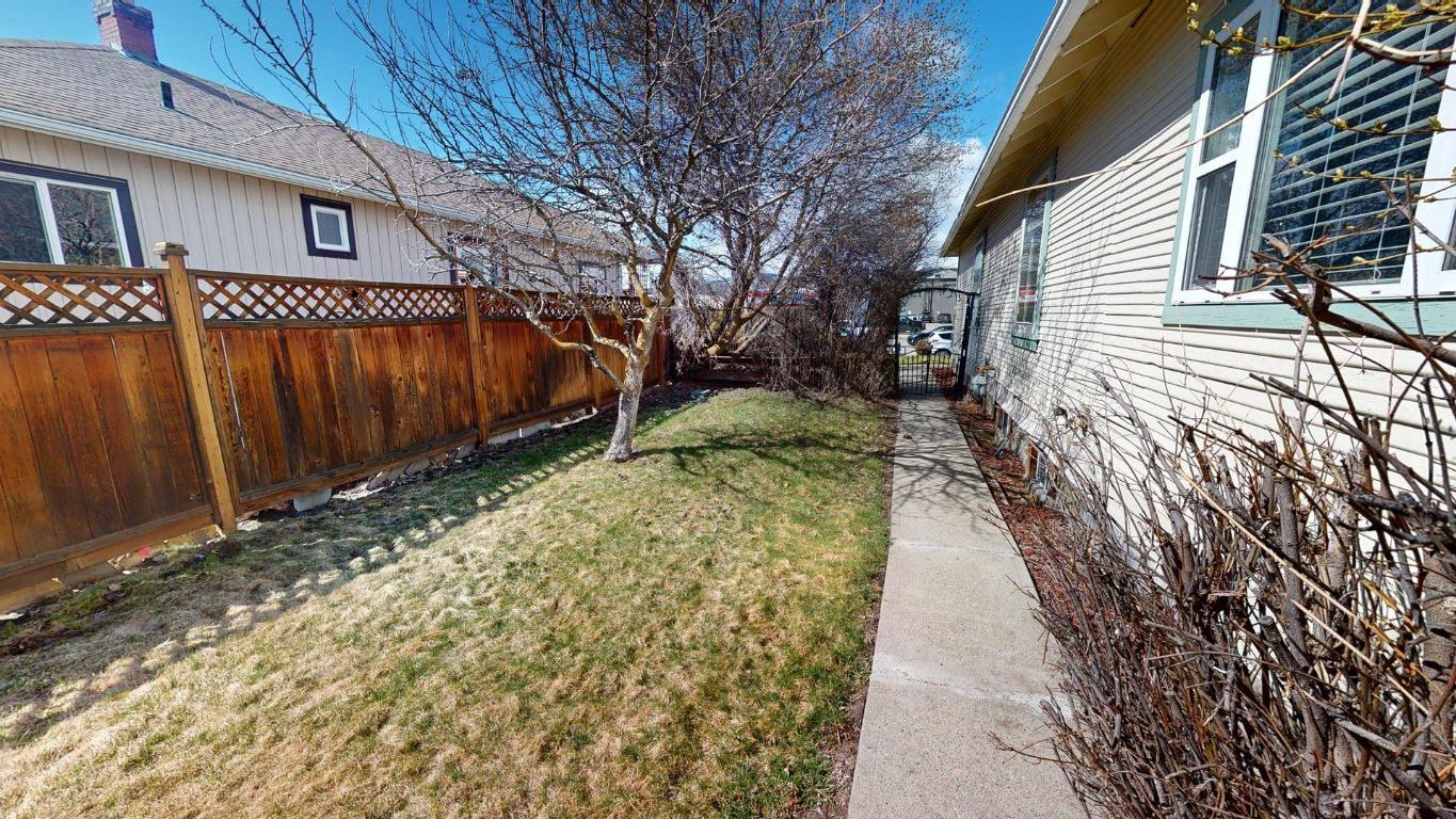 









14


12th

Avenue,
Cranbrook,




BC
V1C 2R7

