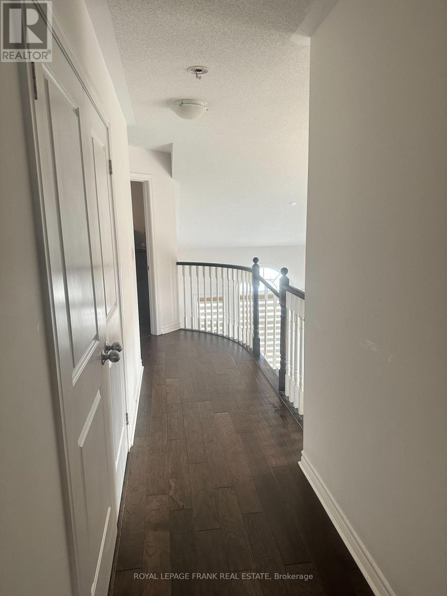 












MAIN & UPPER - 130 SUMERSFORD DRIVE

,
Clarington (Bowmanville),




Ontario
L1C3K7

