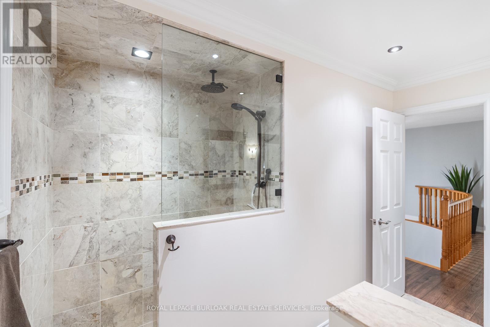 












4456 IDLEWILDE CRESCENT

,
Mississauga,




Ontario
L5M4E3

