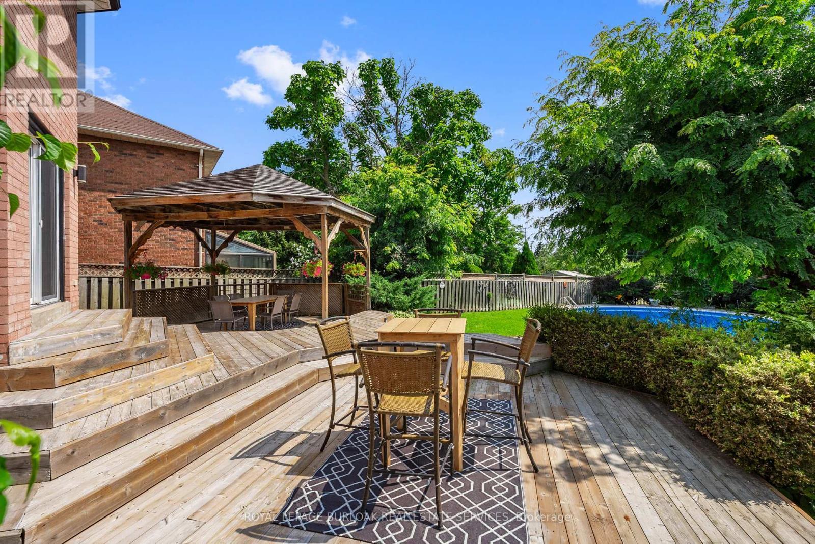 












4456 IDLEWILDE CRESCENT

,
Mississauga,




Ontario
L5M4E3

