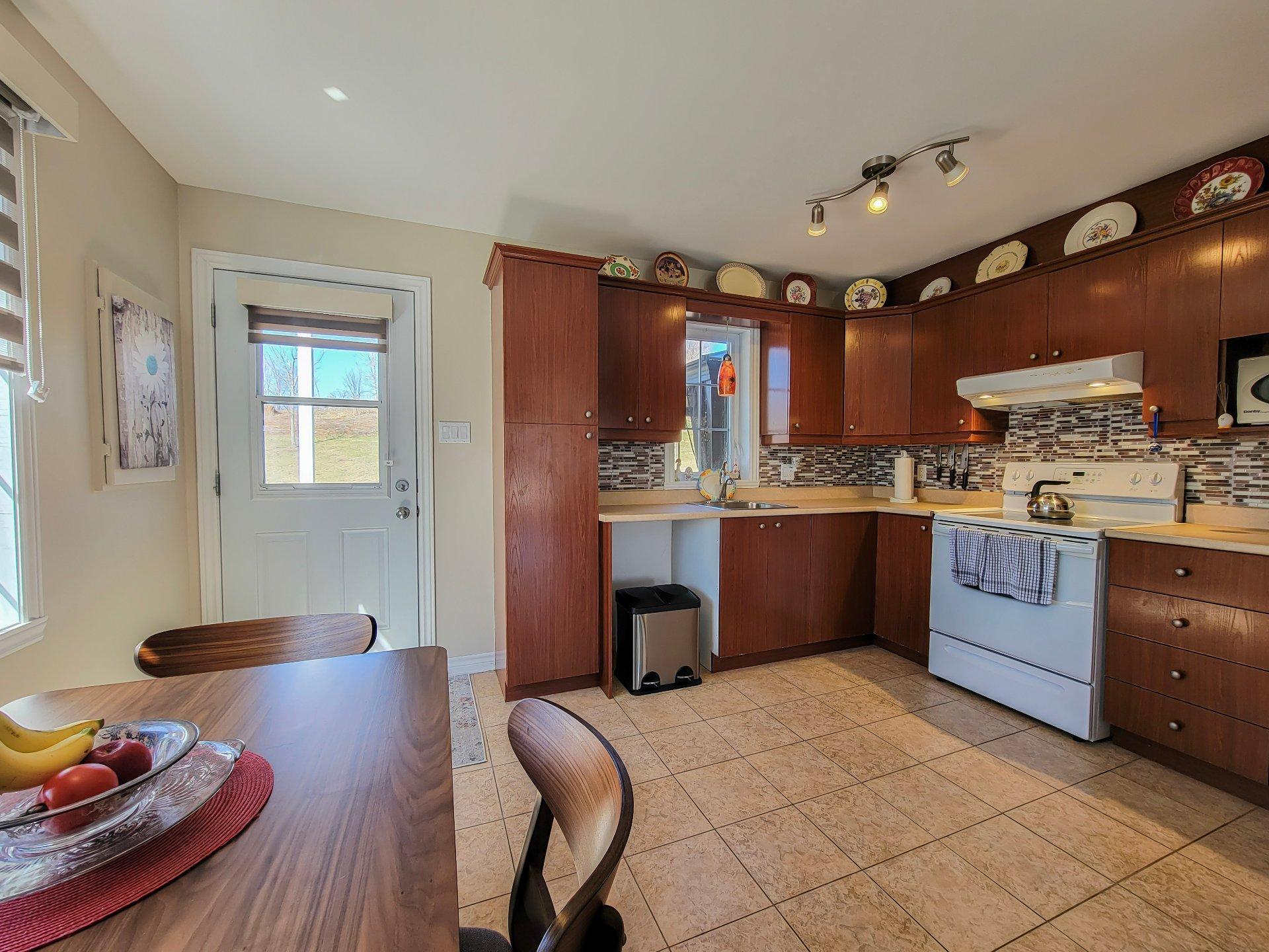 









346


Rue Woodbine

,
Brownsburg-Chatham,




QC
J8G0A2

