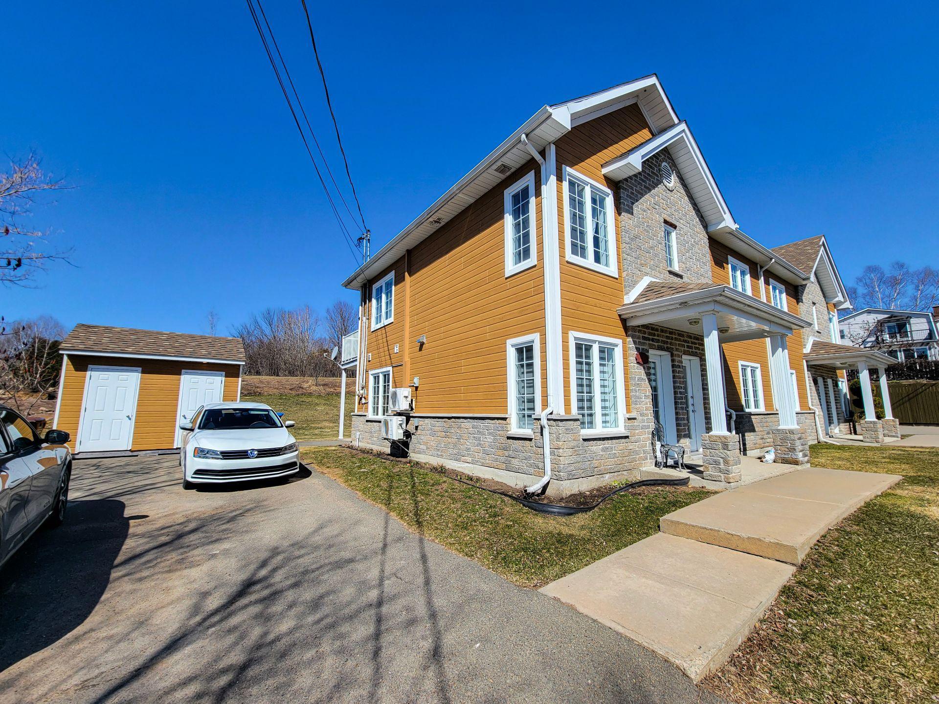 









346


Rue Woodbine

,
Brownsburg-Chatham,




QC
J8G0A2

