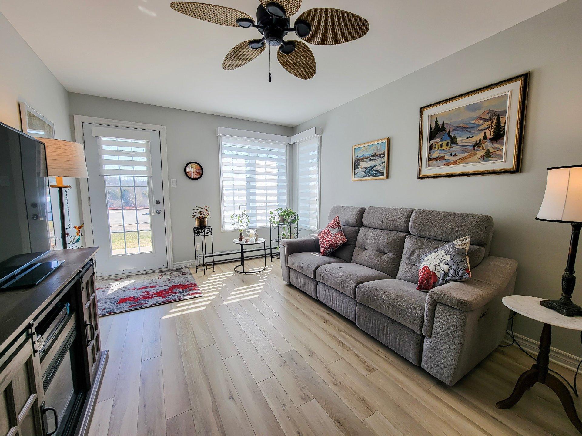 









346


Rue Woodbine

,
Brownsburg-Chatham,




QC
J8G0A2


