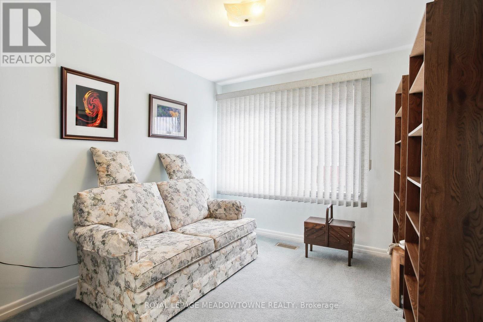 












123 VISTA DRIVE W

,
Mississauga,




Ontario
L5M1W2

