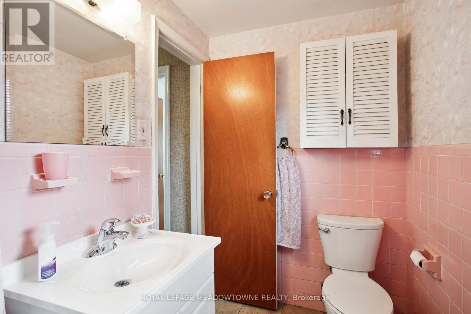 












123 VISTA DRIVE W

,
Mississauga,




Ontario
L5M1W2


