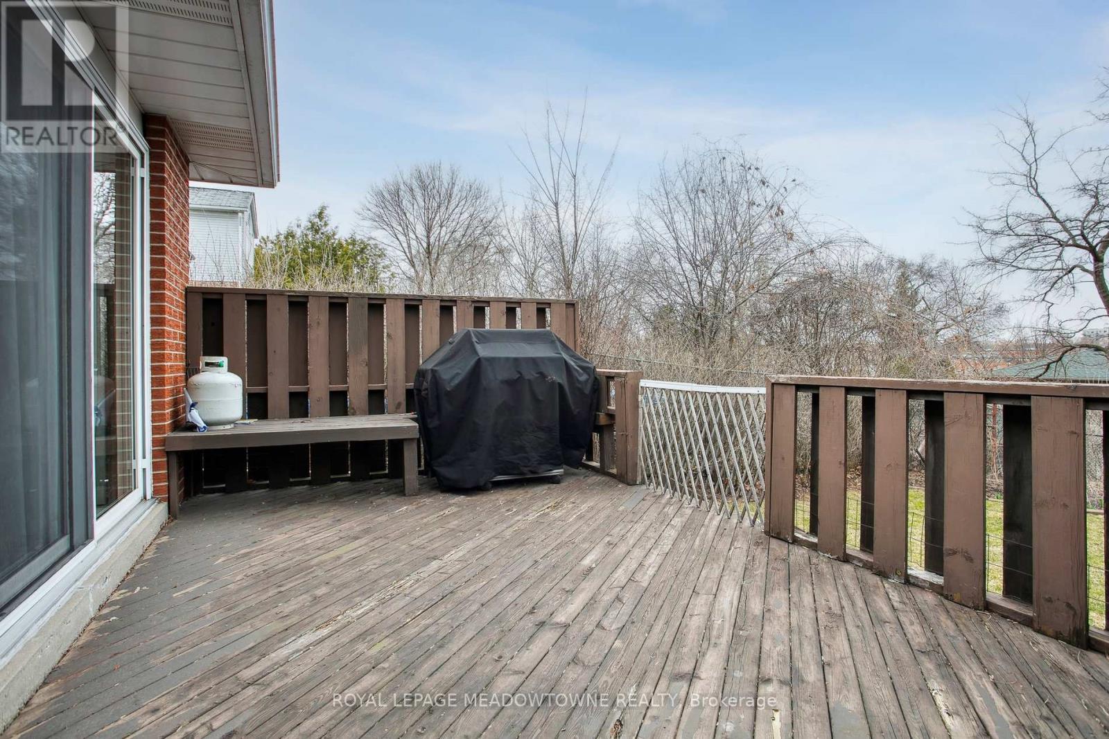 












123 VISTA DRIVE W

,
Mississauga,




Ontario
L5M1W2

