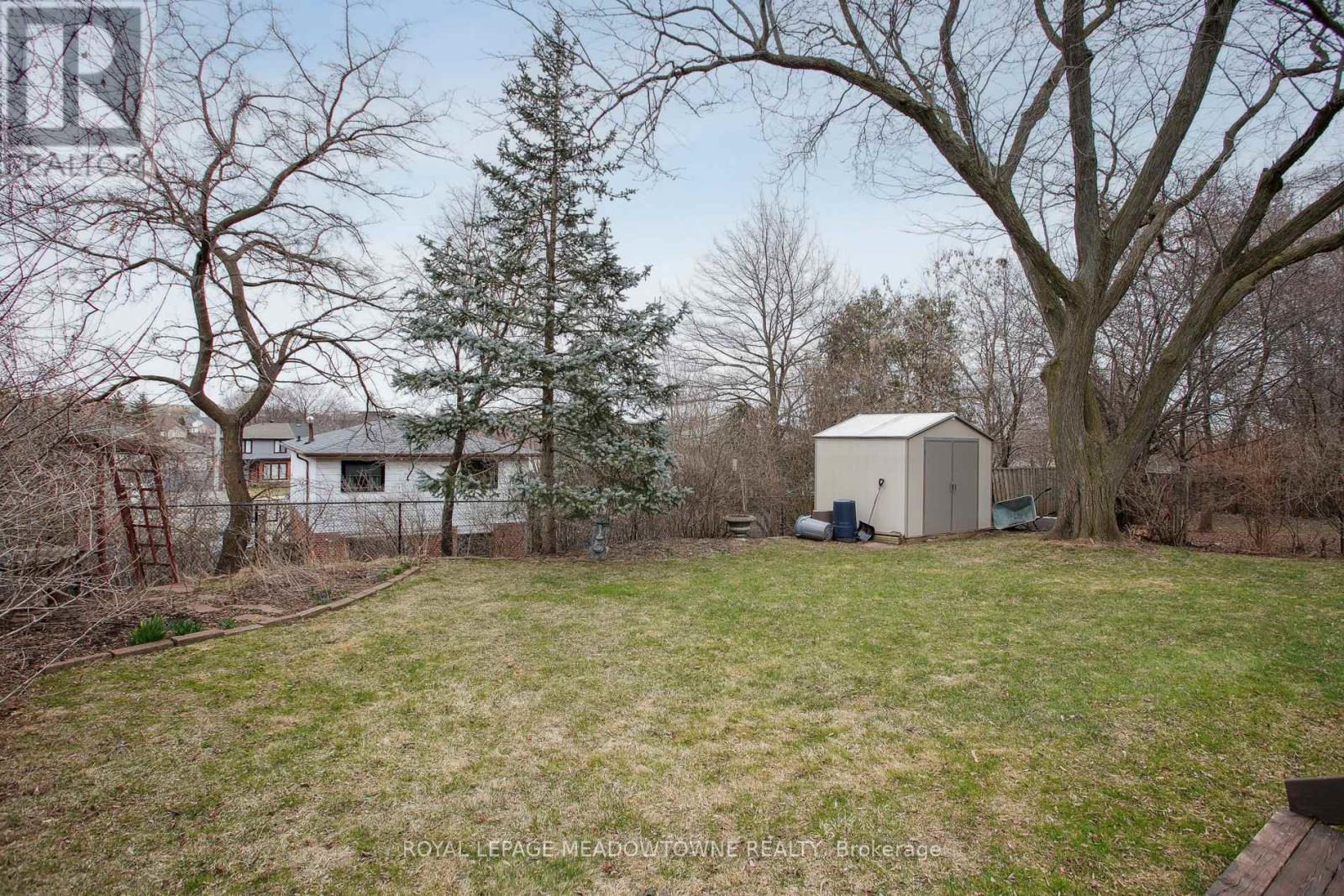 












123 VISTA DRIVE W

,
Mississauga,




Ontario
L5M1W2

