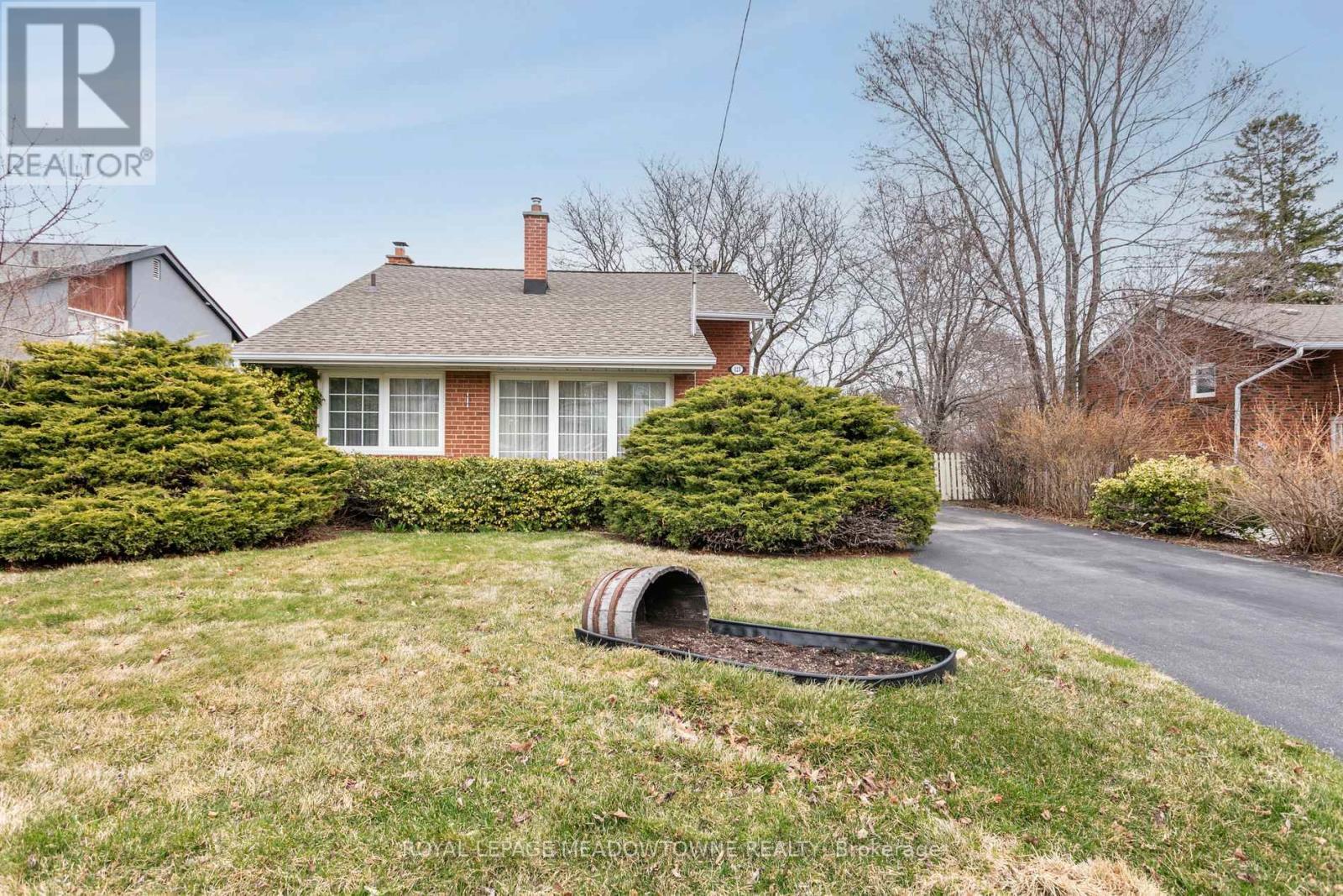 












123 VISTA DRIVE W

,
Mississauga,




Ontario
L5M1W2

