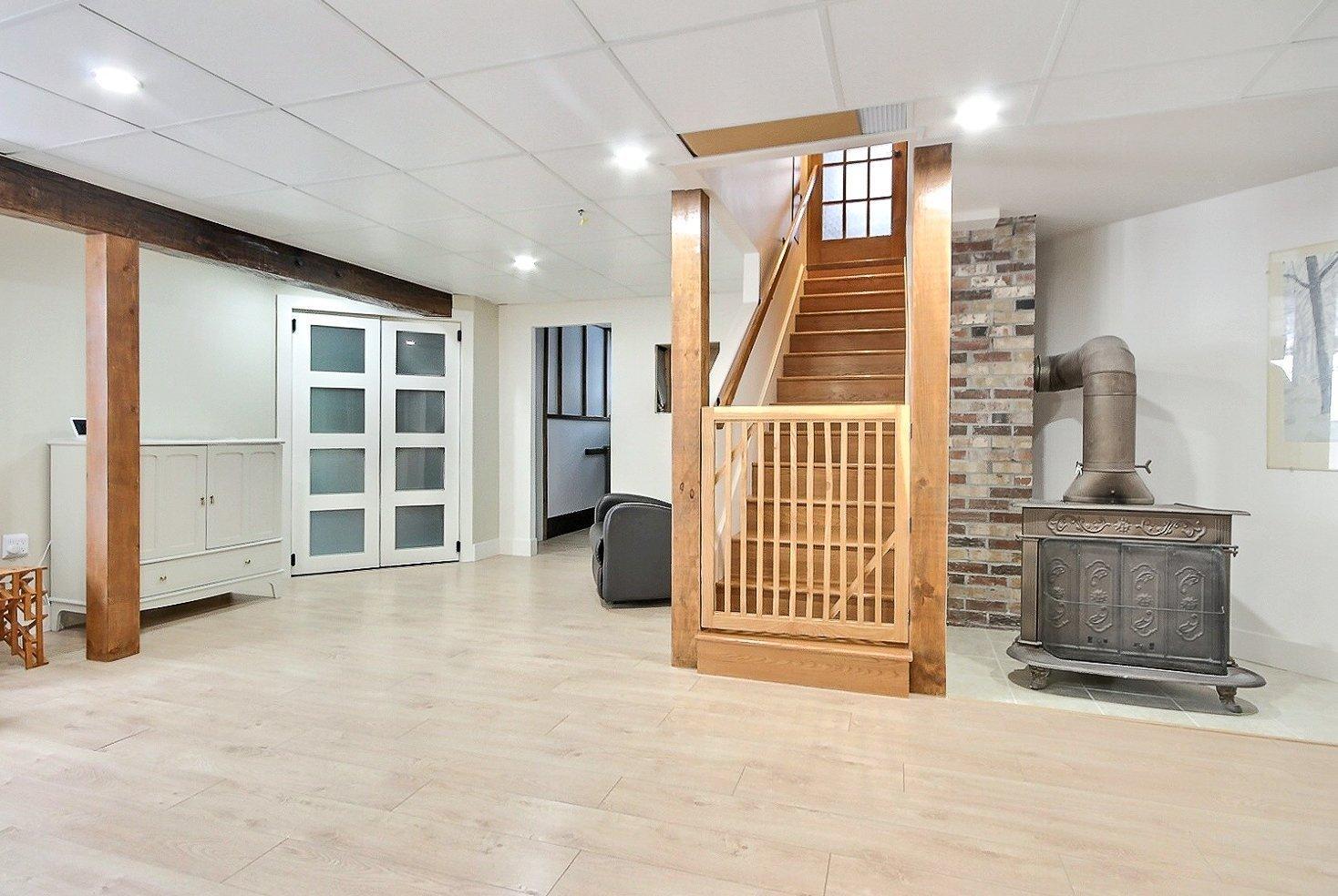 









264


Rue Principale

,
Saint-Basile-le-Grand,




QC
J3N1H3

