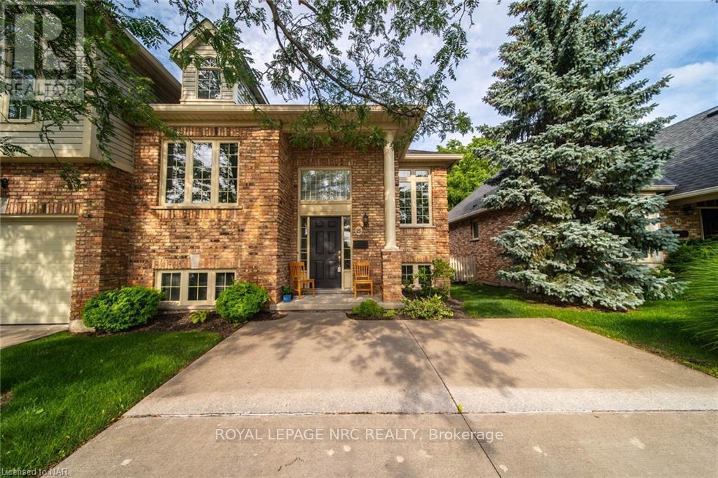 












25 - 174 MARTINDALE ROAD

,
St. Catharines (Grapeview),




Ontario
L2S3Z9

