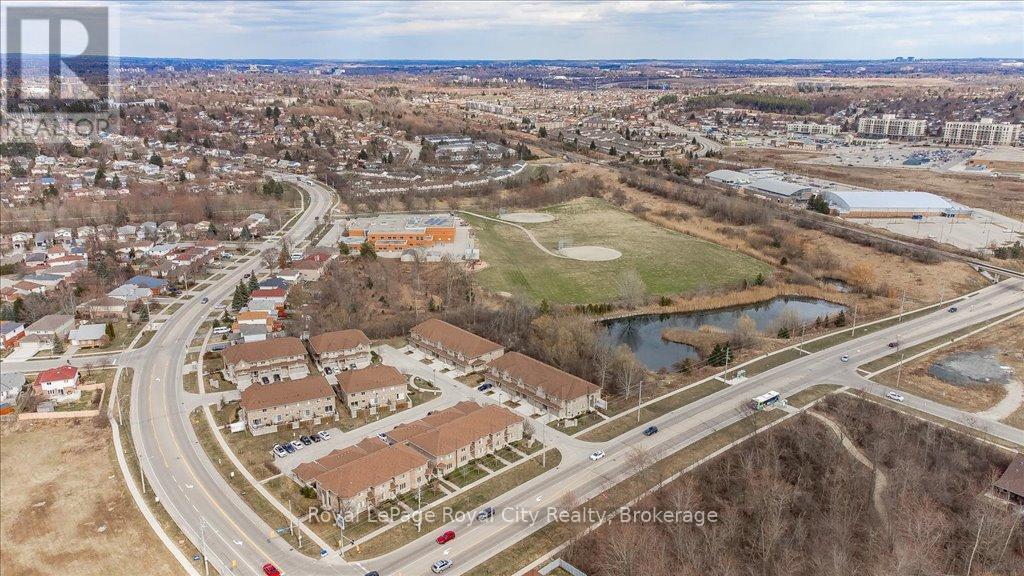 












28 - 714 WILLOW ROAD

,
Guelph (Willow West/Sugarbush/West Acres),




Ontario
N1K0B7

