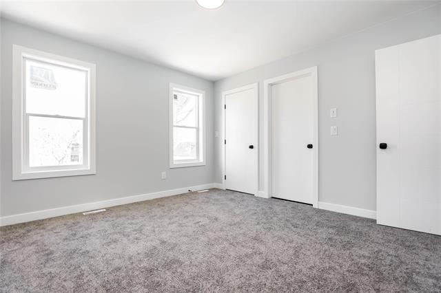 









571


Burrows

AVE,
Winnipeg,




MB
R2W 2A5

