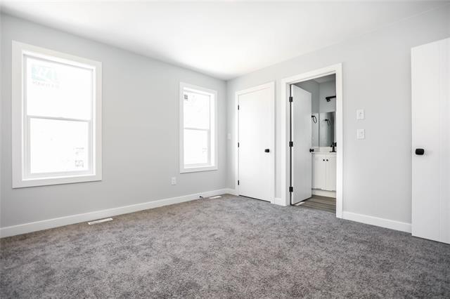 









571


Burrows

AVE,
Winnipeg,




MB
R2W 2A5

