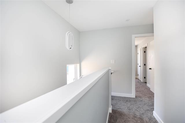 









571


Burrows

AVE,
Winnipeg,




MB
R2W 2A5

