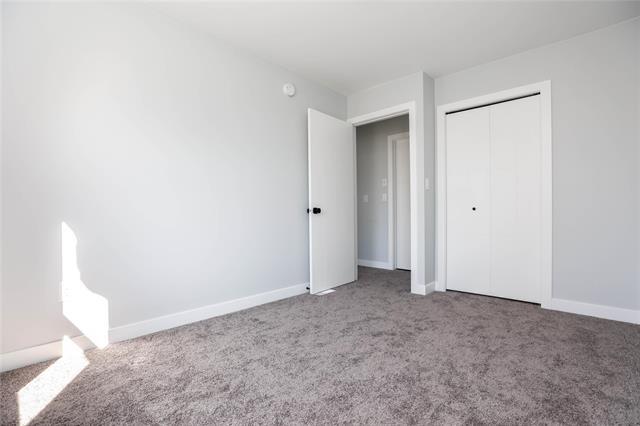 









571


Burrows

AVE,
Winnipeg,




MB
R2W 2A5

